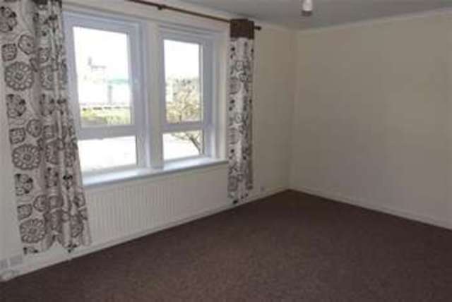  Image of 2 Bedroom Flat to rent at Dundee, DD3 8AD