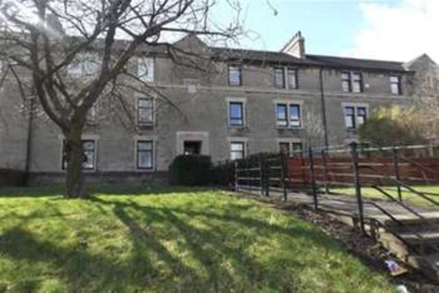  Image of 2 Bedroom Flat to rent at Dundee, DD3 8AD