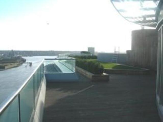  Image of 2 Bedroom Apartment for sale at New Providence Wharf 1 Fairmont Avenue Canary Wharf, E14 9UN