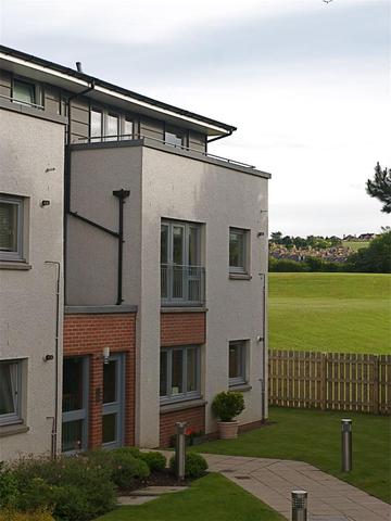  Image of 2 Bedroom Flat to rent at Liberton Edinburgh Edinburgh, EH16 5HF