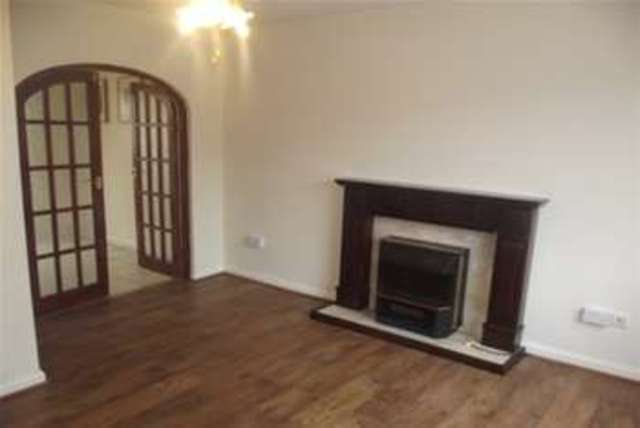  Image of 3 Bedroom Detached to rent at Wrexham, LL12 0RW