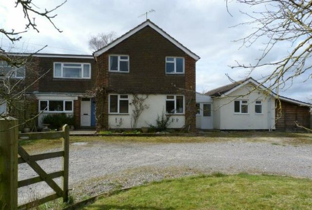  Image of 5 Bedroom Detached for sale at Townsend  Pitton, SP5 1DH