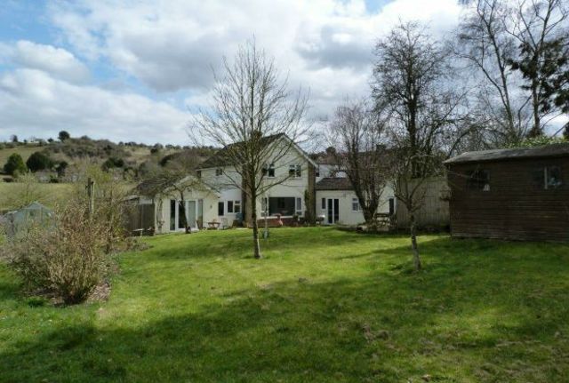  Image of 5 Bedroom Detached for sale at Townsend  Pitton, SP5 1DH