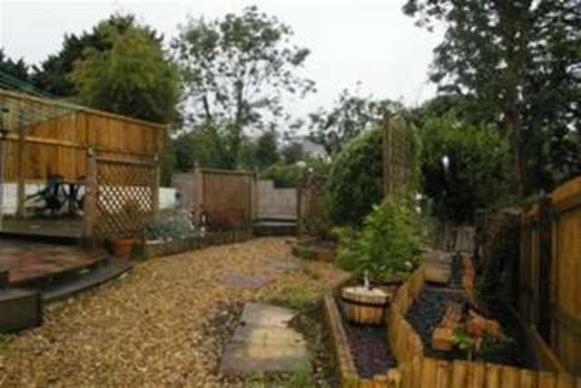  Image of 3 Bedroom Detached to rent at Plymouth, PL9 8UU