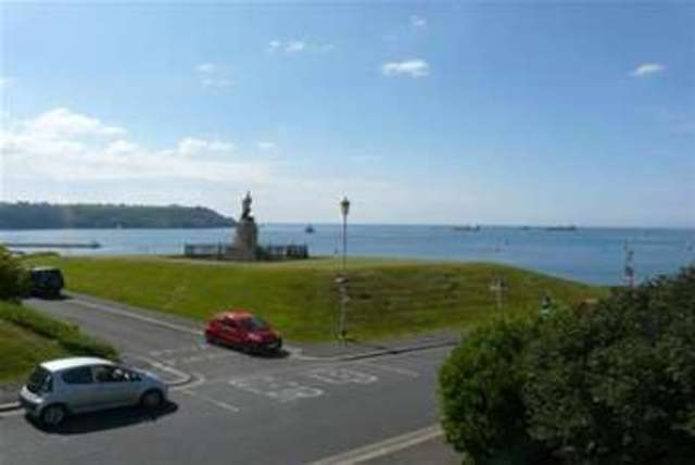  Image of 3 Bedroom Detached to rent at Plymouth, PL9 8UU