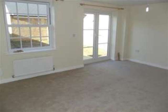  Image of 4 Bedroom Detached to rent at Corby, NN17 5EE