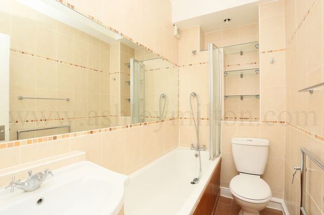  Image of 2 Bedroom Flat to rent at Randolph Avenue Array Maida Vale, W9 1DJ