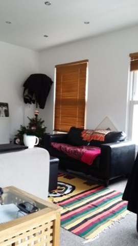  Image of 1 Bedroom Terraced to rent at ROMAN ROAD  BOW, E3 5QS