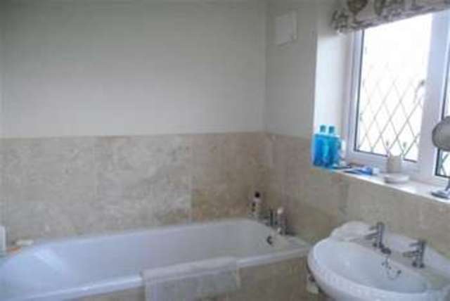  Image of 4 Bedroom Detached to rent at Brandon, IP27 0TW