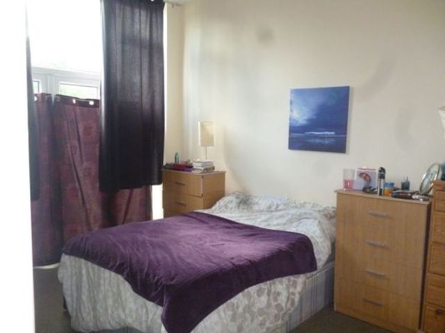  Image of 2 Bedroom Flat to rent at Serenity Apartments Grosvenor Park Road Walthamstow, E17 9PD