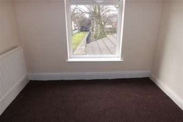  Image of 3 Bedroom Detached to rent at Runcorn, WA7 5SY