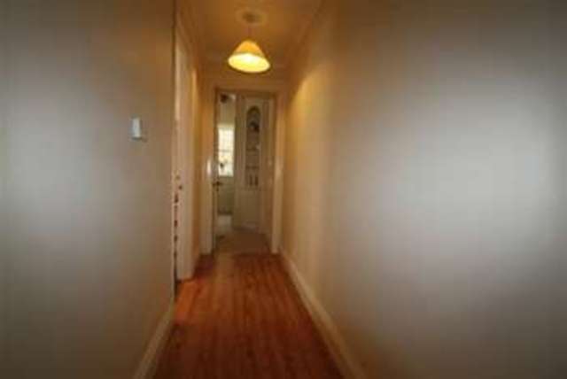  Image of 1 Bedroom Flat to rent at Chippenham, SN15 3JJ