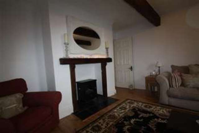  Image of 1 Bedroom Flat to rent at Chippenham, SN15 3JJ
