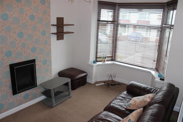  Image of 3 Bedroom Detached to rent at Stanley Avenue  BIRMINGHAM, B32 2HA