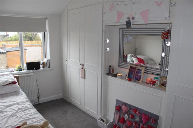  Image of 3 Bedroom Detached to rent at Stanley Avenue  BIRMINGHAM, B32 2HA