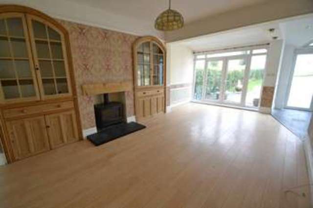  Image of 4 Bedroom Semi-Detached for sale at Station Road  Llanishen, CF14 5UT