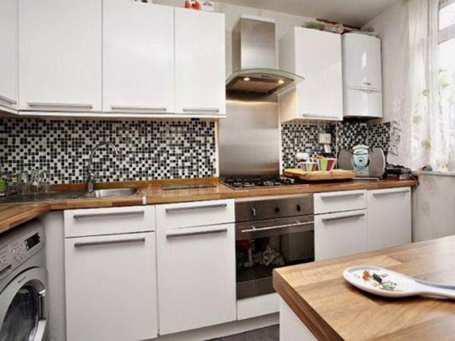  Image of 1 Bedroom Flat to rent at TALBOT HOUSE ESTATE ROAD POPLAR, E14 6EB