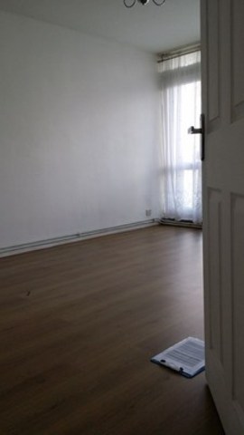 Image of 1 Bedroom Flat to rent at TALBOT HOUSE ESTATE ROAD POPLAR, E14 6EB