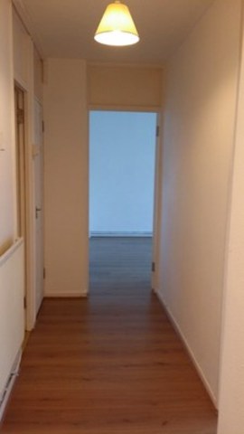  Image of 1 Bedroom Flat to rent at TALBOT HOUSE ESTATE ROAD POPLAR, E14 6EB