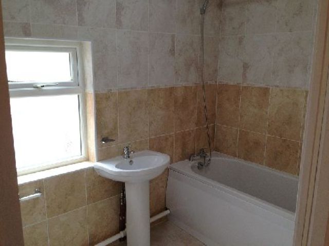  Image of 4 Bedroom House Share to rent at Selly Oak West Midlands Selly Oak, B29 7AX
