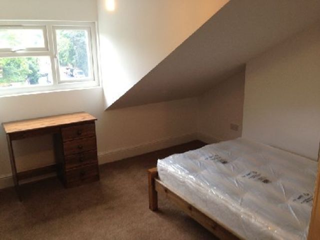  Image of 4 Bedroom House Share to rent at Selly Oak West Midlands Selly Oak, B29 7AX