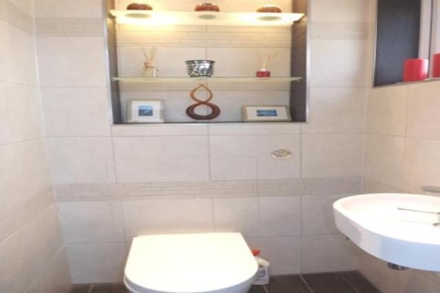  Image of 4 Bedroom Semi-Detached to rent at The Charter Road  Woodford Green, IG8 9RE