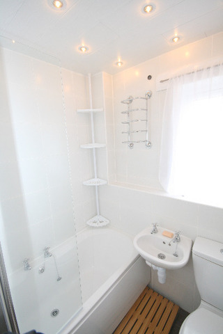  Image of 2 Bedroom Flat to rent at Ballumbie Dundee Dundee, DD4 0TQ