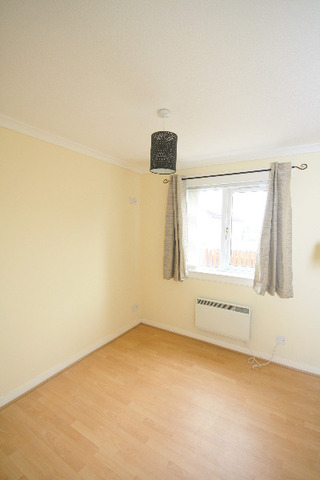  Image of 2 Bedroom Flat to rent at Ballumbie Dundee Dundee, DD4 0TQ