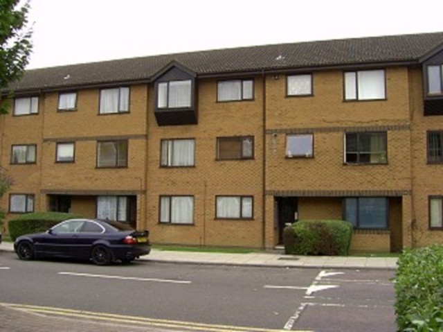  Image of Studio to rent at Tysoe Avenue  Enfield, EN3 6DZ