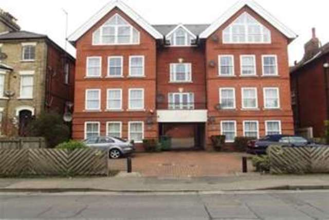  Image of 2 Bedroom Flat to rent at Felixstowe, IP11 2PR