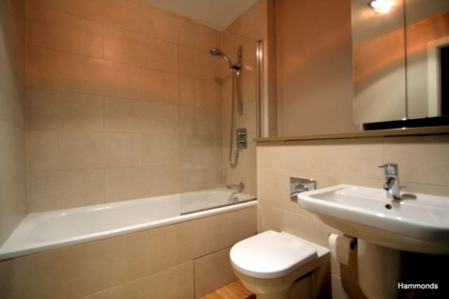  Image of 1 Bedroom Apartment to rent at Union Apartments Arnold Road London, E3 4NU