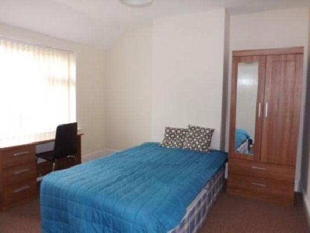  Image of 4 Bedroom House Share to rent at Selly Oak West Midlands Selly Oak, B29 7QU