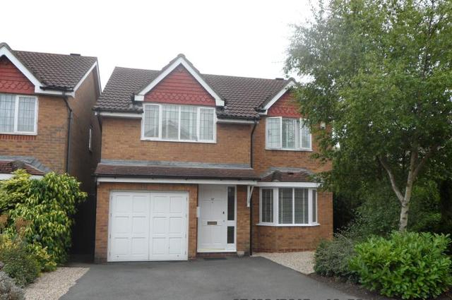  Image of 4 Bedroom Detached to rent at Canford Heath  Waterloo, BH17 9WF
