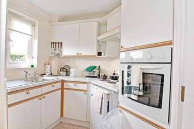  Image of 2 Bedroom Retirement Property for sale at Westbury Road  Fareham, PO16 7US