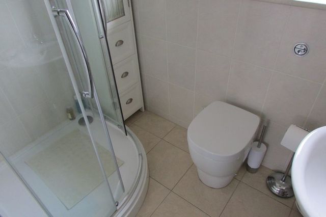  Image of 3 Bedroom Semi-Detached for sale at Western Way  Basingstoke, RG22 6EX