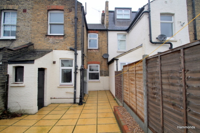  Image of 3 Bedroom Detached to rent at Wrexham Road  London, E3 2TJ