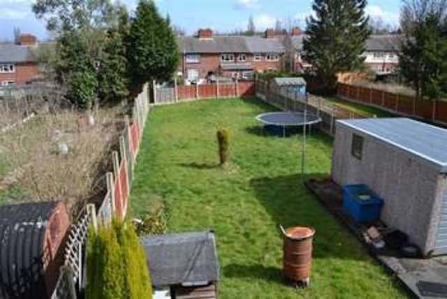  Image of 3 Bedroom Semi-Detached for sale at Albright Road  Oldbury, B68 9NQ