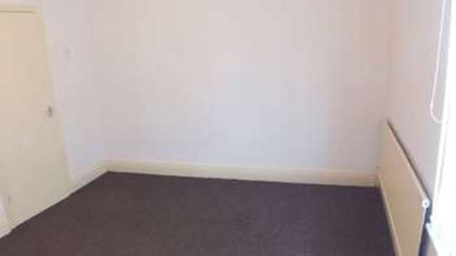  Image of 3 Bedroom Terraced to rent at Andrew Street  Liverpool, L4 4DT