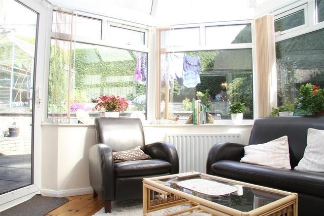  Image of 4 Bedroom Detached for sale at Leeds  Tinshill, LS16 6RT