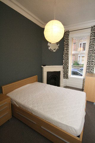  Image of 2 Bedroom Flat to rent at West End Dundee Dundee, DD1 4NG