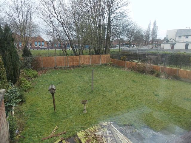  Image of 3 Bedroom Terraced to rent at Brereton Road  Willenhall, WV12 5LA