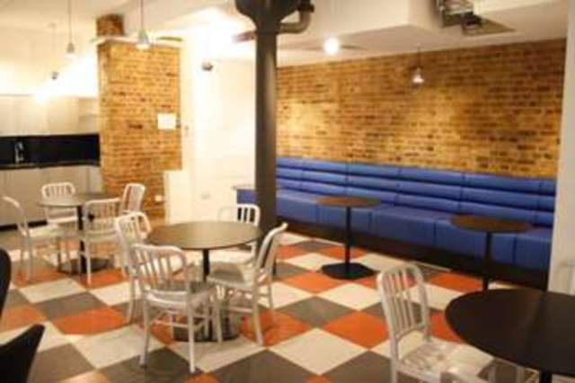  Image of Detached to rent at Liverpool Street E1 London, E1 7NJ