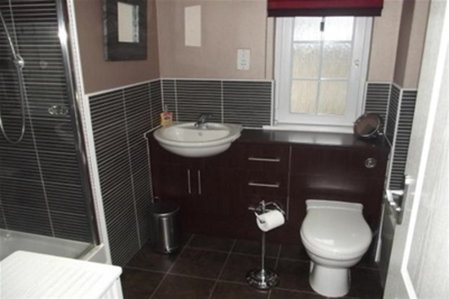  Image of 5 Bedroom Detached to rent at Bannockburn Stirling Stirling, FK7 8FJ