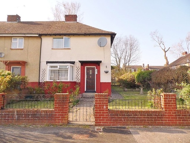  Image of 3 Bedroom End of Terrace for sale at Bursledon Place Purbrook Waterlooville, PO7 5NL