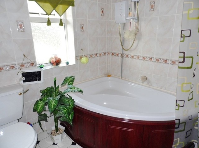  Image of 3 Bedroom End of Terrace for sale at Bursledon Place Purbrook Waterlooville, PO7 5NL