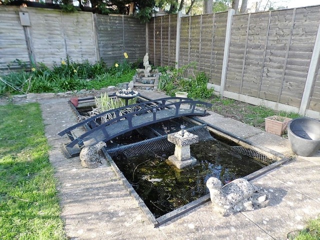  Image of 3 Bedroom End of Terrace for sale at Bursledon Place Purbrook Waterlooville, PO7 5NL