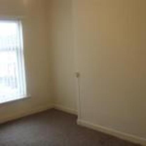  Image of 2 Bedroom Terraced to rent at Walton  Liverpool, L4 3UA