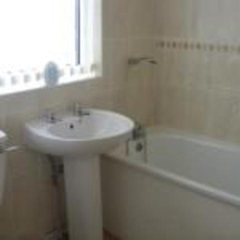  Image of 2 Bedroom Terraced to rent at Walton  Liverpool, L4 3UA