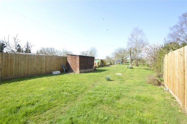  Image of 3 Bedroom Semi-Detached for sale at Maidenhead Berkshire Furze Platt, SL6 7QP