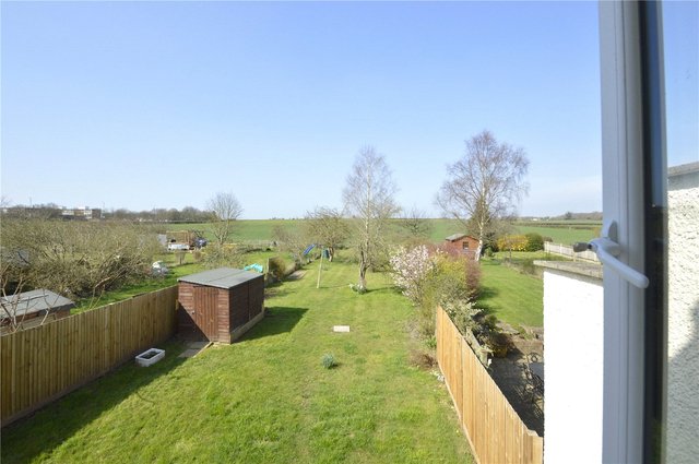  Image of 3 Bedroom Semi-Detached for sale at Maidenhead Berkshire Furze Platt, SL6 7QP